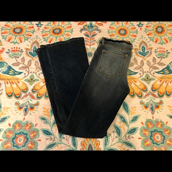 KanCan Mid Rise Flare Stretch Jean - Picture 2 of 6